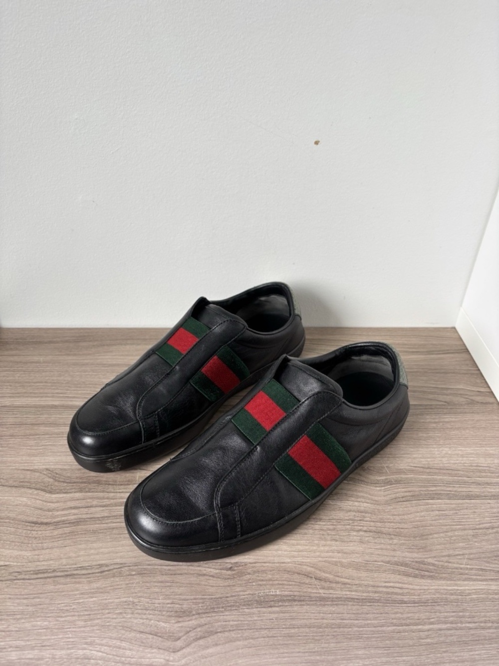 Gucci Shoes Leather Slip On Sneakers *Vintage* Men's Sz 8.5 US Authentic